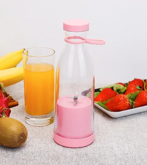BlendWave – Compact Travel Juicer
