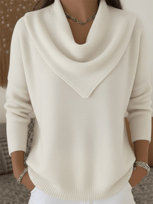 AuraKnit – Triangle Neck Pullover