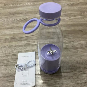 BlendWave – Compact Travel Juicer