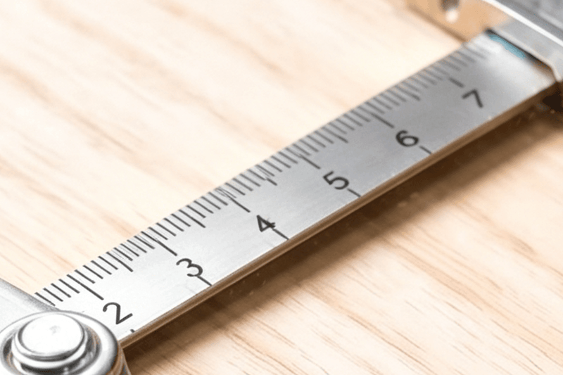 EdgeLine – Durable Stainless Steel Saw Guide Ruler