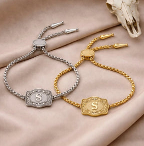 LetterLuxe Glow – Adjustable Name Bracelet