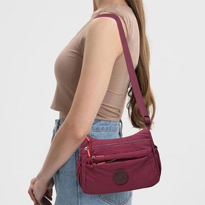 PocketPro – Multi-Compartment Crossbody Bag