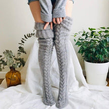 WinterHug – Premium Long Knit Socks