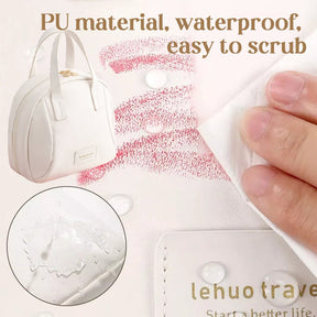 CosmoCarry – Multi-Compartment Makeup Bag