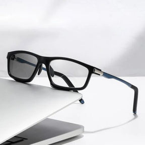 VisionSync – Adaptive Reading Glasses