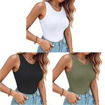 LunaFit – Seamless Comfort Ribbed Tank Top