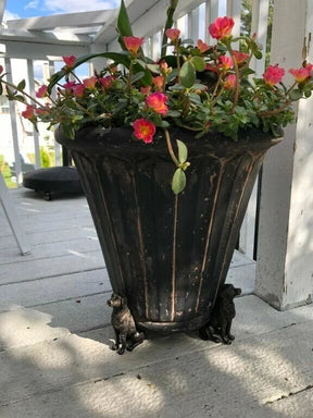 PlantPerch – Animal-Shaped Pot Risers