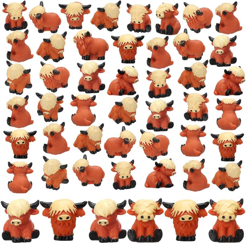 Hide & Moo – Mini Cow Hunt Figurines Set