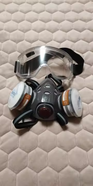AirGuard – Activated Carbon Dual Filter Gas Mask