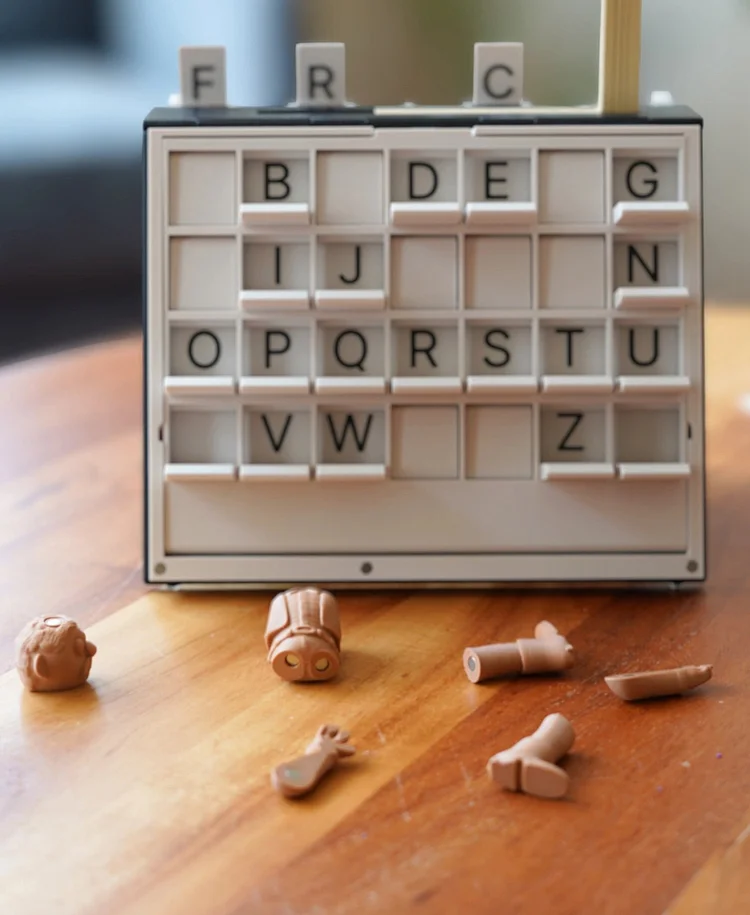 WordForge – Hangman Word Puzzle Game