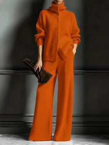 CozyLoom – Two-Piece Knitted Set