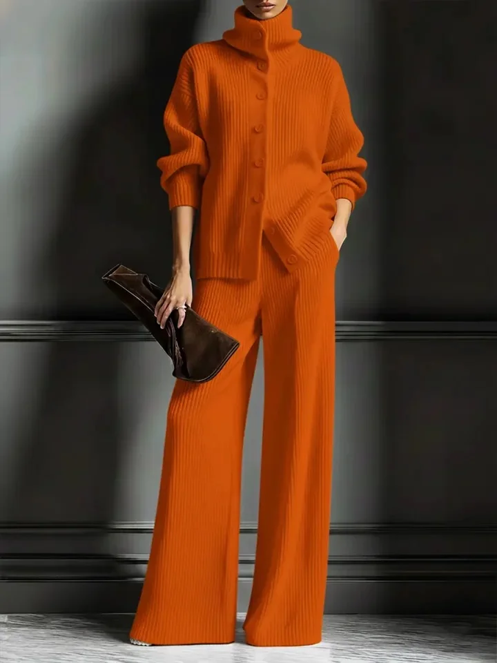 CozyLoom – Two-Piece Knitted Set
