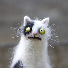 CurioCat - Soft Wool Figurine