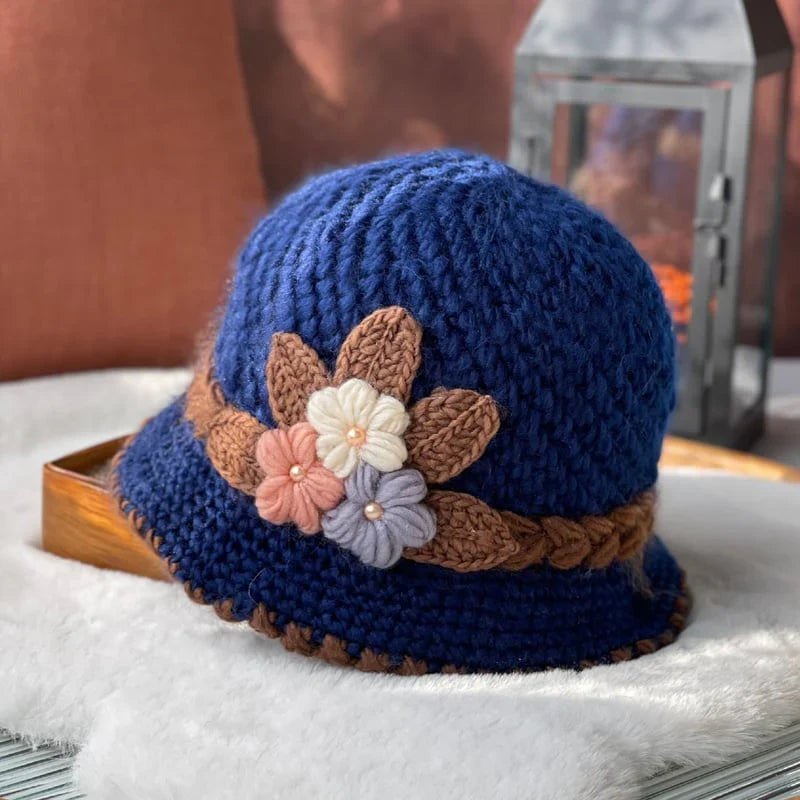 WarmCore – Women’s Flower Knit Hat