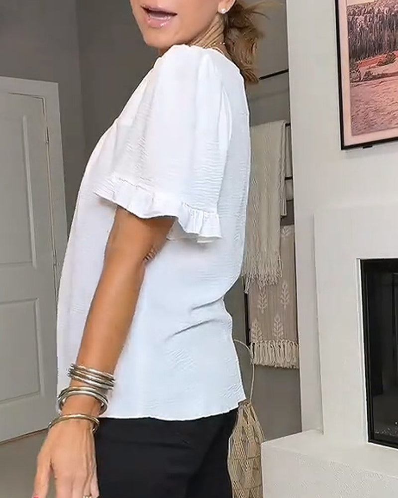 VibeLuxe – Elegant Ruffle Sleeve Shirt