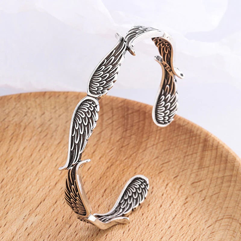 HaloHeart – Angel Wing Keepsake Bracelet