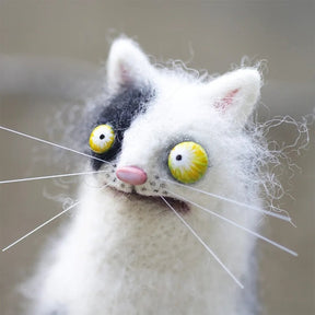 CurioCat - Soft Wool Figurine