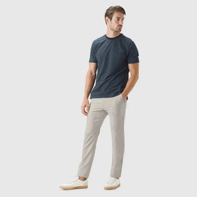 LuxeStride – Stylish Jetsetter Pants
