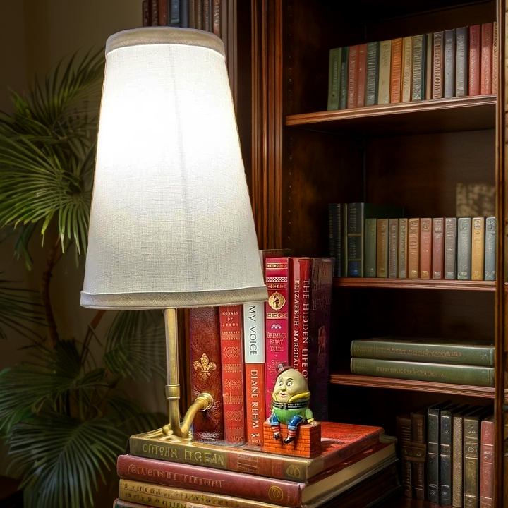 LitGlow – Classic Literature Lamp