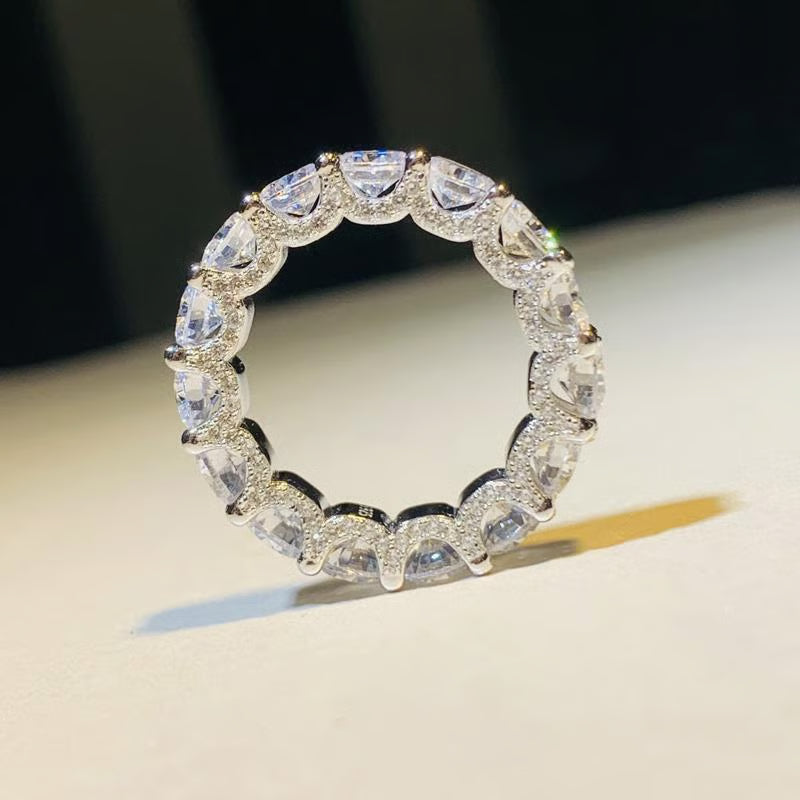 LumiRiver – Full Star Crystal River Ring