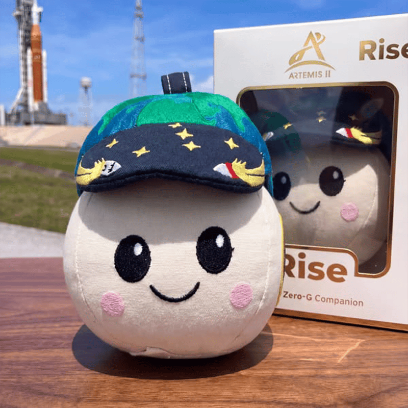 AstroRise – Space Adventure Plush