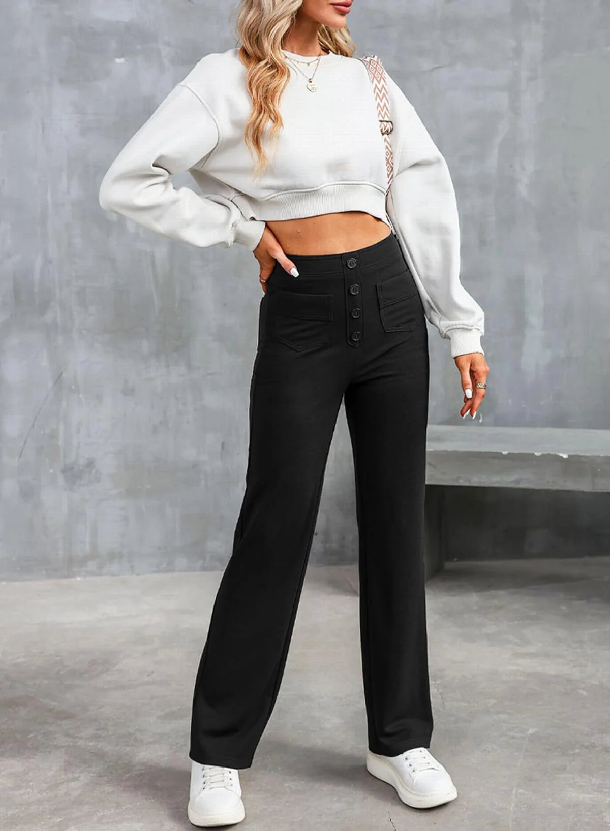 CargoFlex – Multi-Pocket Utility Pants