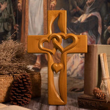 HeartFaith – Intertwined Heart Wooden Cross