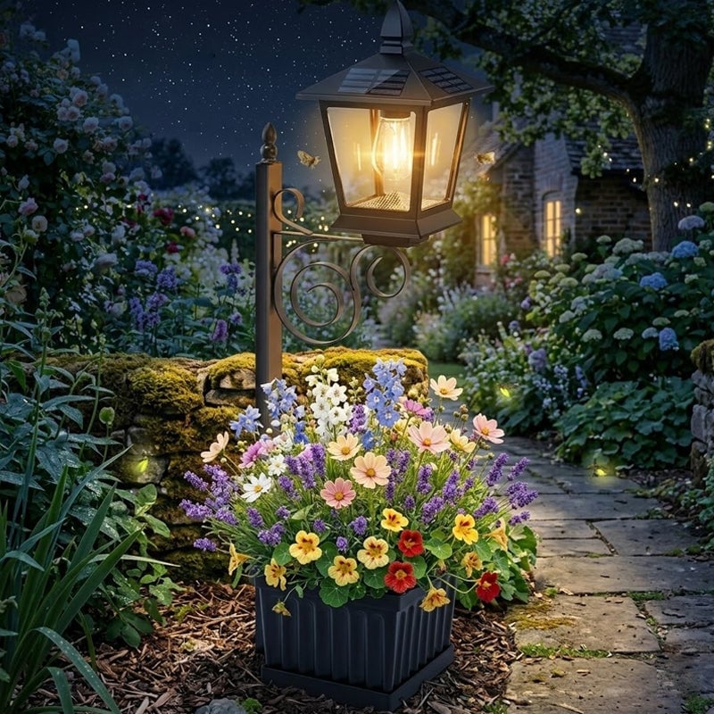 VistaPoint – Dual-Purpose Solar Lamp Post
