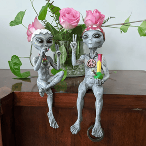 AlienMeme – Funny 2026 Alien Artwork