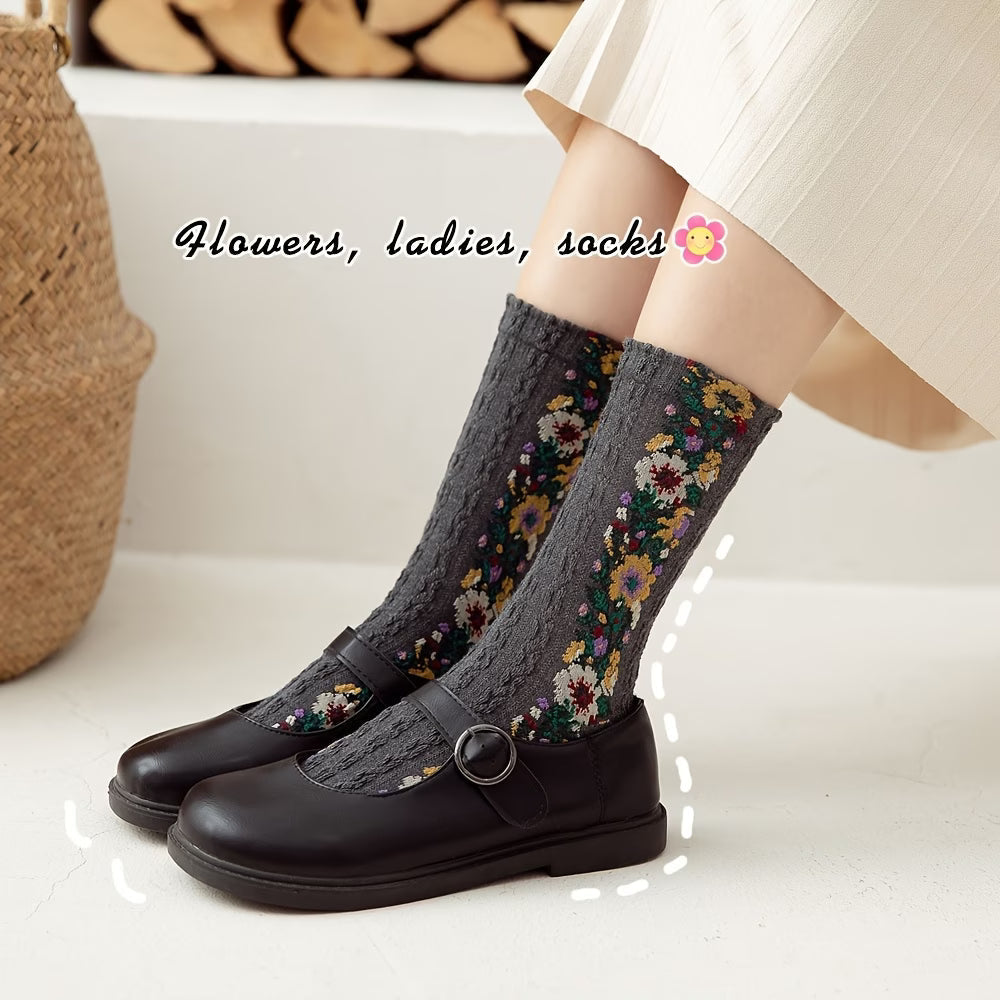 LumeFlora – Soft Cotton Embroidered Flower Socks