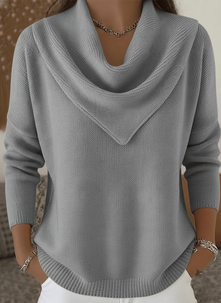 AuraKnit – Triangle Neck Pullover
