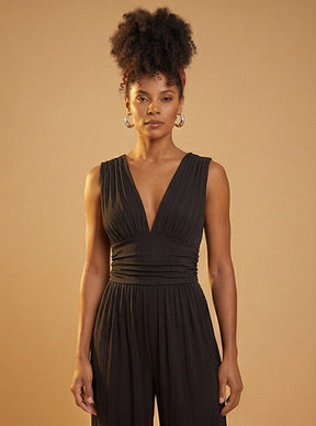 Charity™ – Chic Sleeveless Wide-Leg Jumpsuit