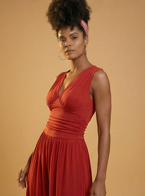 Charity™ – Chic Sleeveless Wide-Leg Jumpsuit