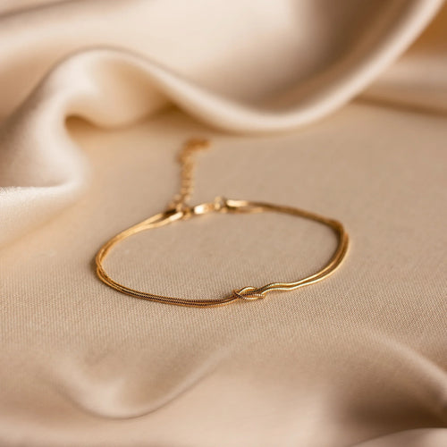 EternalKnot – Love & Friendship Bracelet