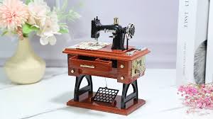 MelodyCraft – Nostalgic Sewing Machine Music Box
