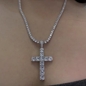 HeavenlyShine – Moissanite Cross Pendant