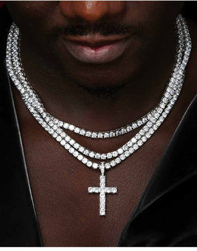 HeavenlyShine – Moissanite Cross Pendant