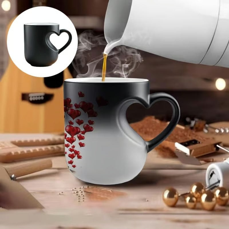 HeartGlow – Magic Color Reveal Mug