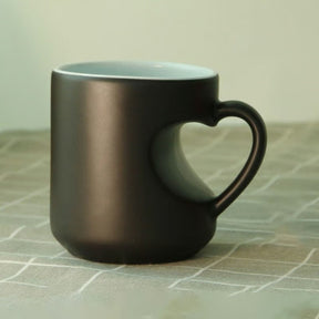 HeartGlow – Magic Color Reveal Mug