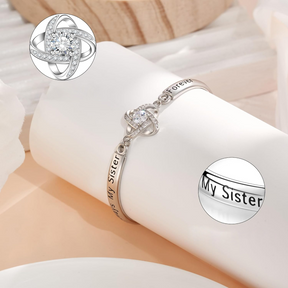 HeartCore – Elegant Clover Link Bracelet