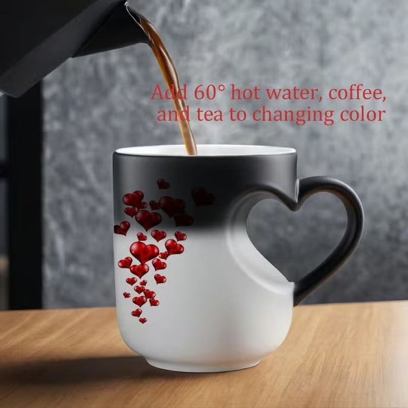 HeartGlow – Magic Color Reveal Mug