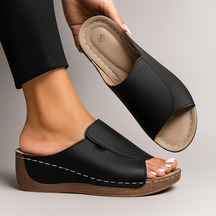 Kendala™ • Elegant Orthopedic Sandals