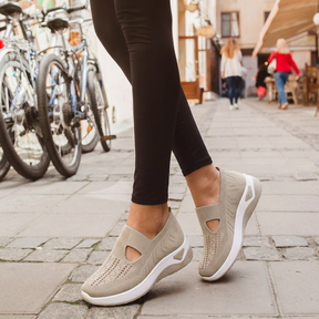 Pebble — Slip-On Walking Shoes with Rocker Sole