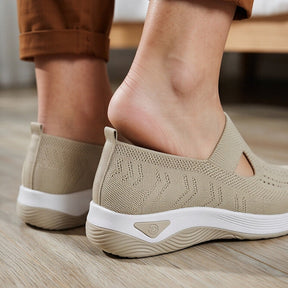 Pebble — Slip-On Walking Shoes with Rocker Sole