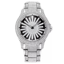 CrownElite – Luxury Rotating Diamond Style Watch