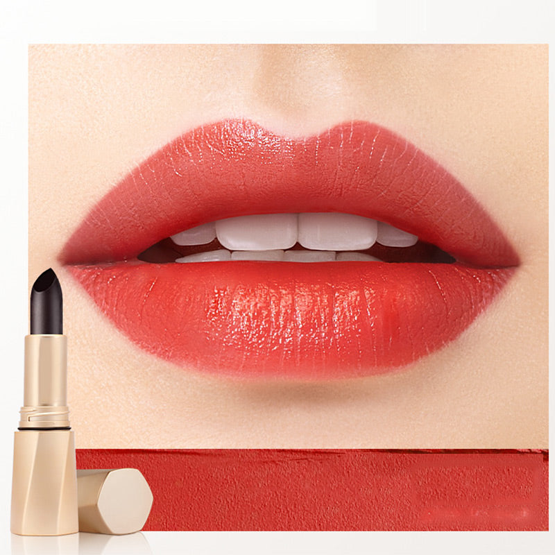 VelvetTint – Rich Moisture Lipstick