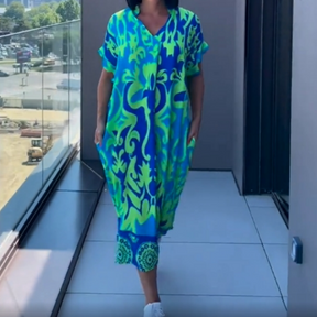 BloomEssence – Women's Printed Comfort Dress