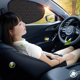 GlareGuard – Foldable Window Sun Shield