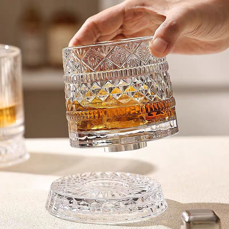 WhiskeyFlow – Crystal Spinning Bourbon Tasting Glass