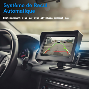 VisionRide – Smart Car Display with Auto Reverse Feature